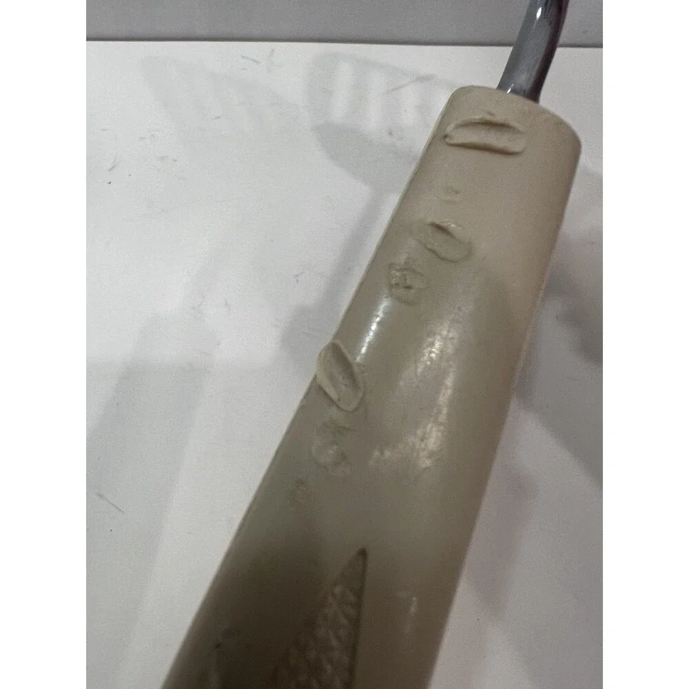 Vintage Ekco Angled Slotted Spatula Turner Beige Corncob Handle Melt Marks